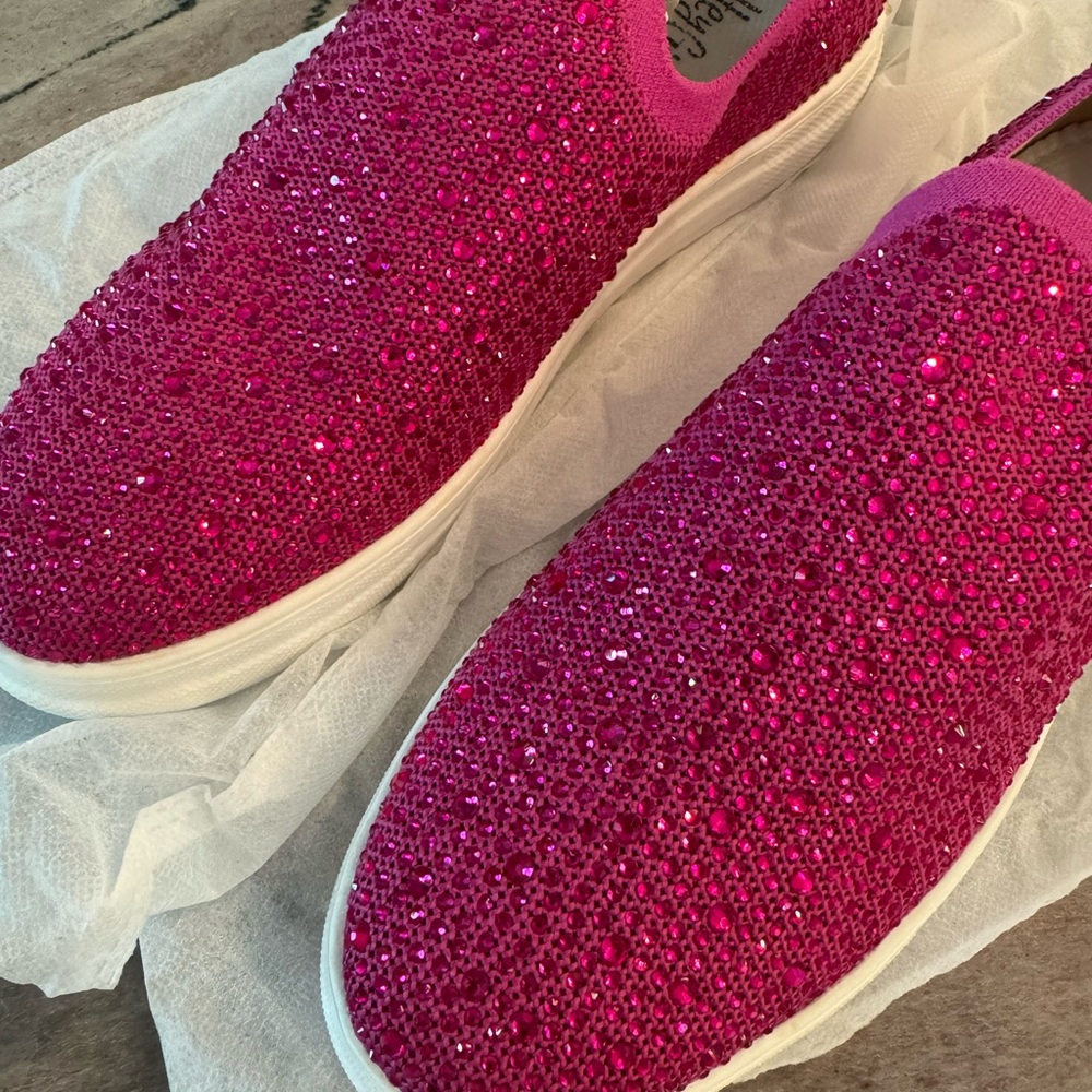 Corky's Rhinestone - Picture 2 of 4